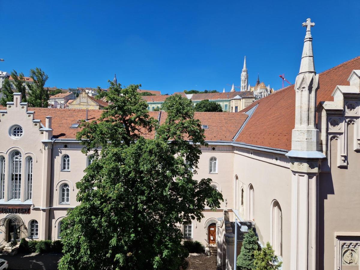 Halasz 2-Bedroom Apartment Near Castle, Free Public Parking Nearby Budapest Bagian luar foto
